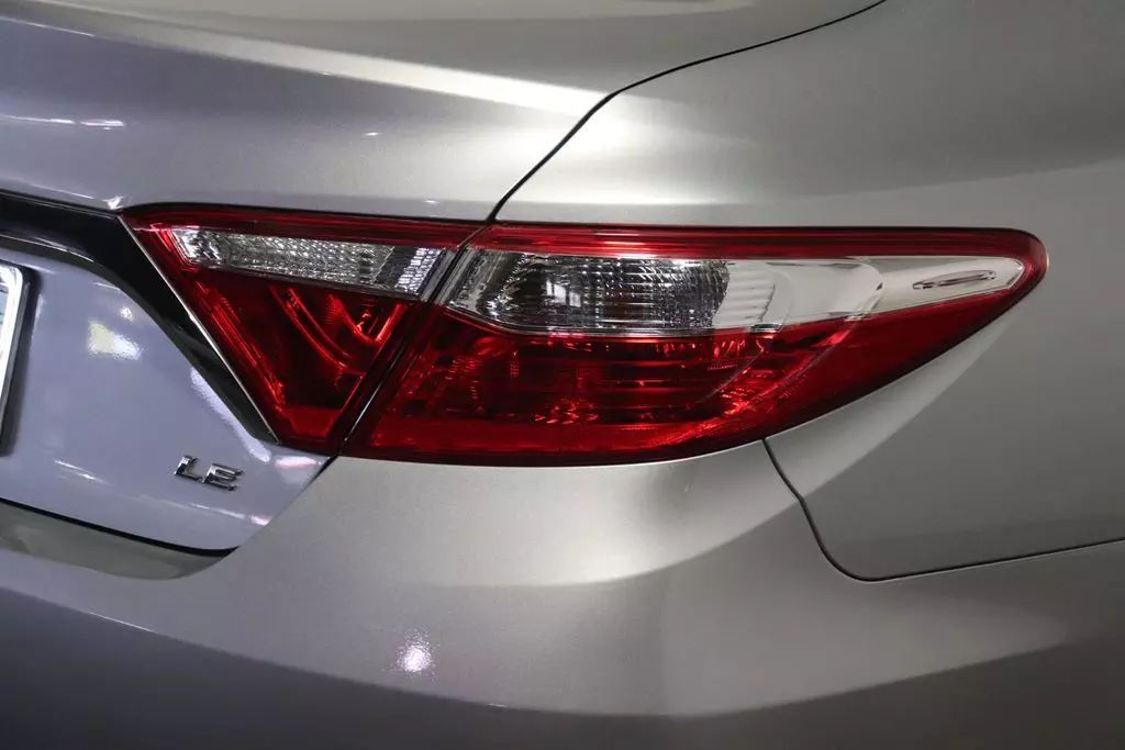 
								2016 TOYOTA CAMRY LE SEDAN 4D full									