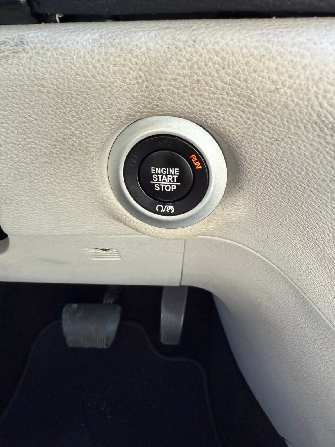 
								2017 CHRYSLER PACIFICA LIMITED MINIVAN 4D full									