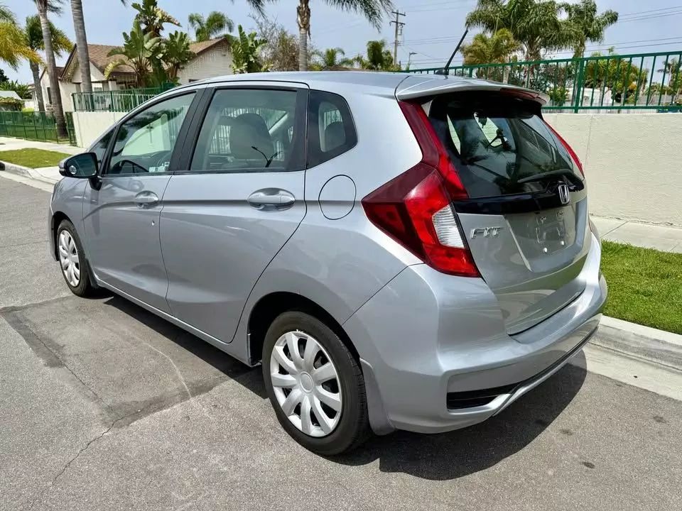 
								2019 HONDA FIT LX HATCHBACK 4D full									