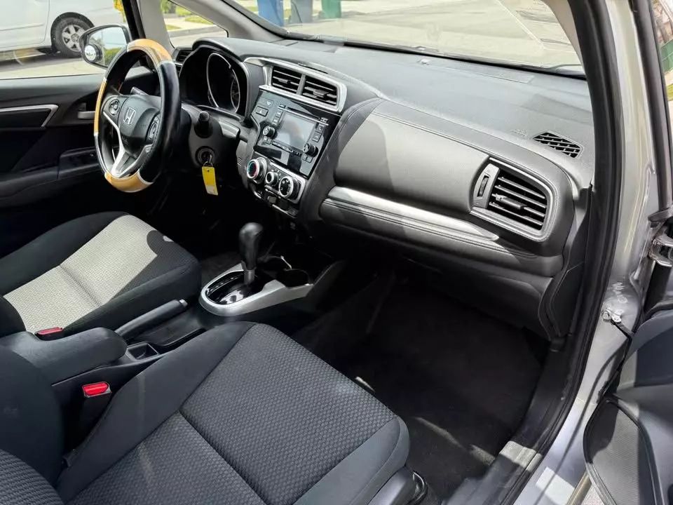
								2019 HONDA FIT LX HATCHBACK 4D full									