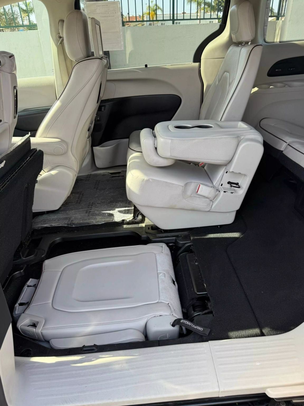 
								2017 CHRYSLER PACIFICA LIMITED MINIVAN 4D full									