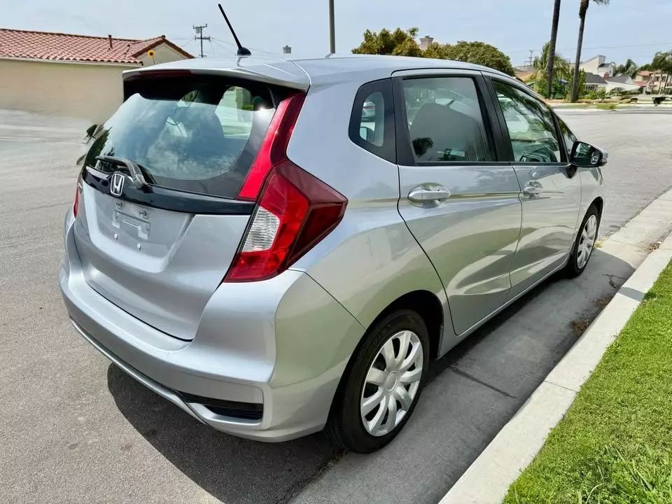 
								2019 HONDA FIT LX HATCHBACK 4D full									