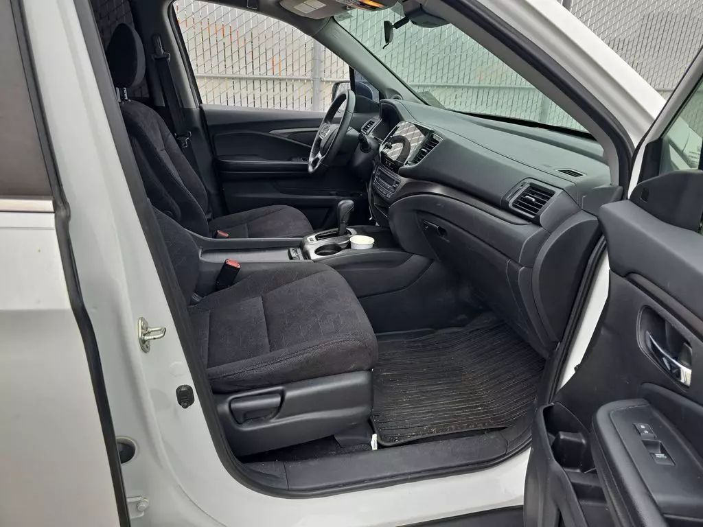 
								2020 HONDA PILOT EX SPORT UTILITY 4D full									