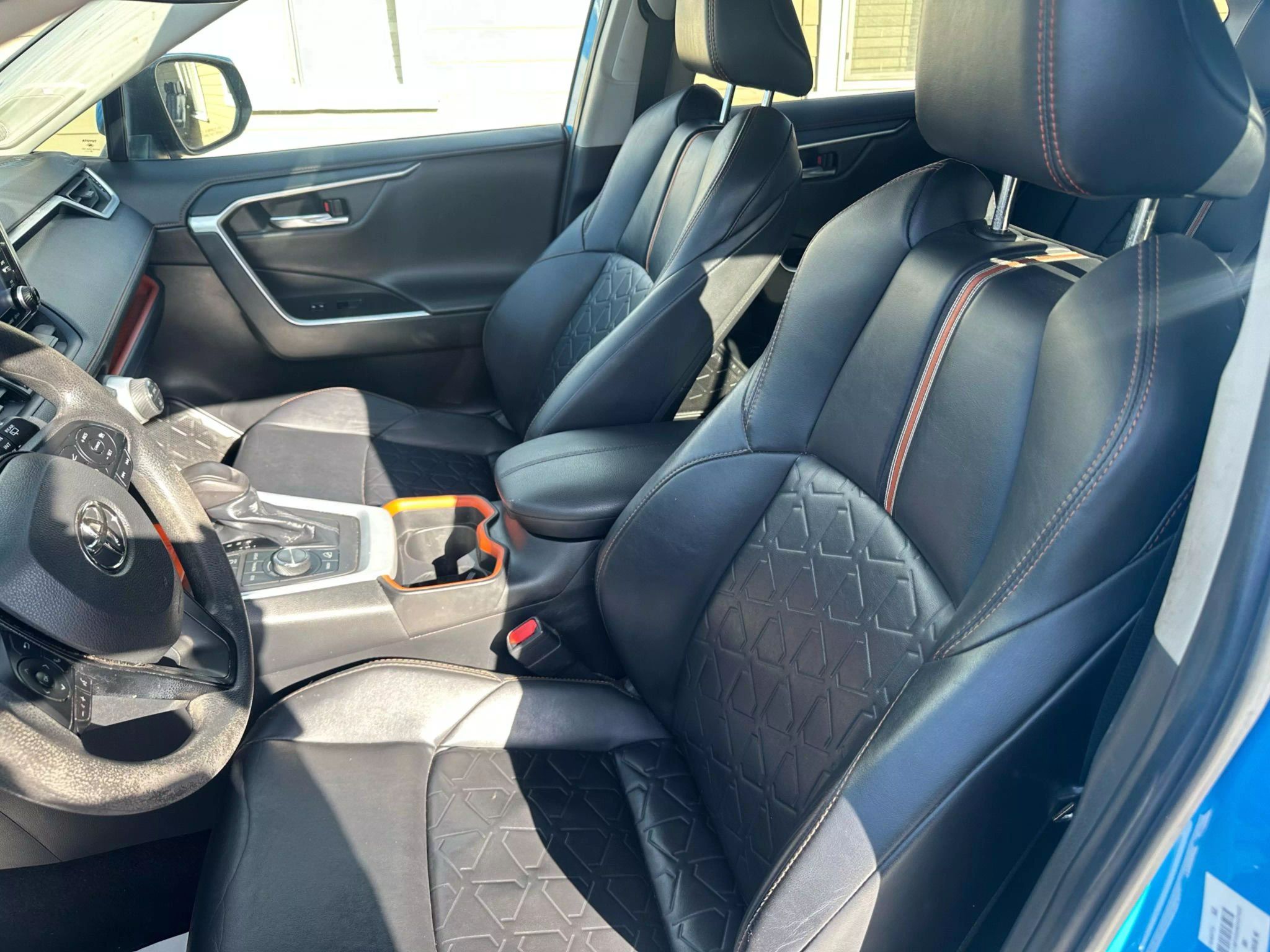 
								2019 TOYOTA RAV4 ADVENTURE SPORT UTILITY 4D full									