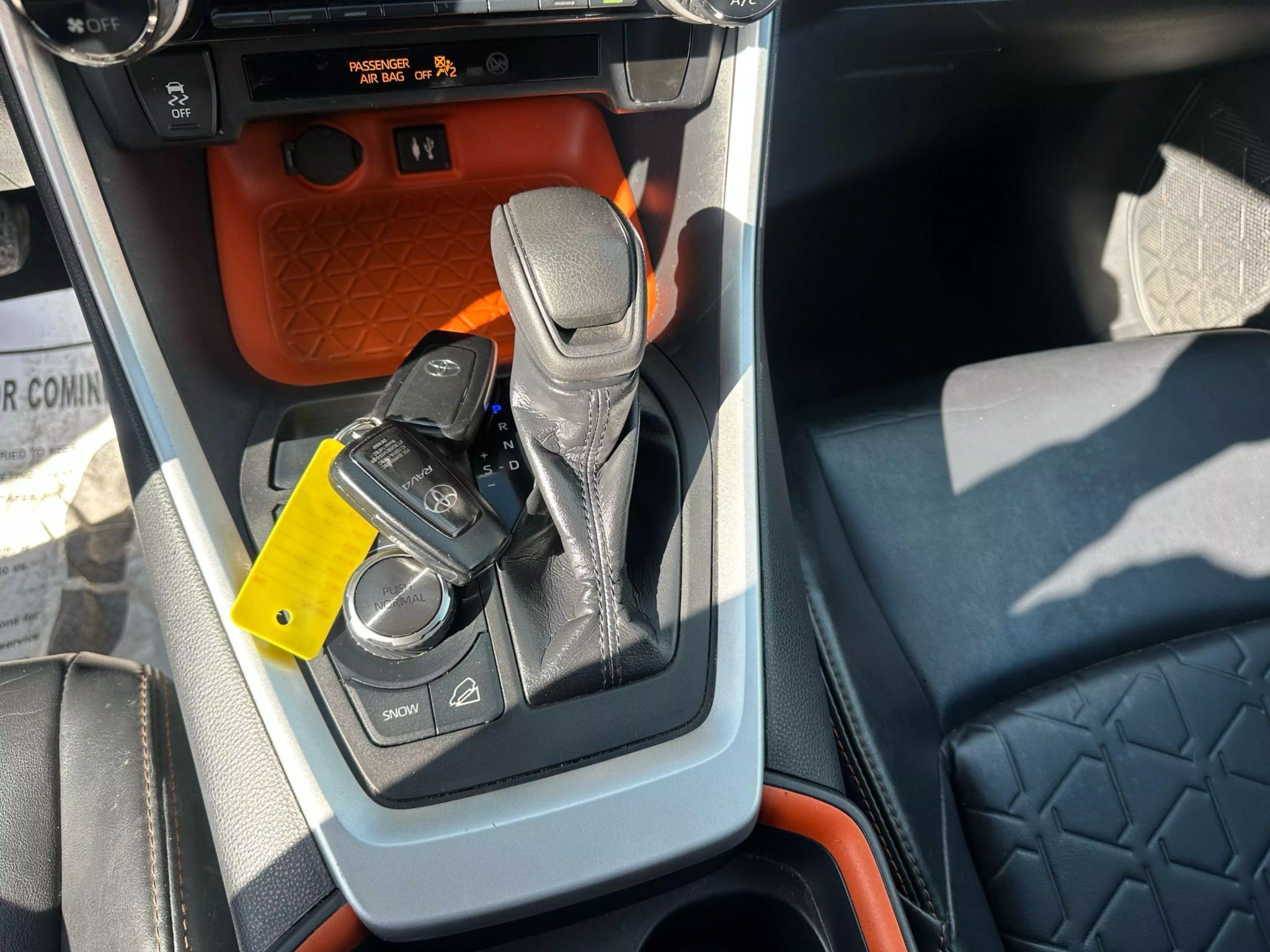 
								2019 TOYOTA RAV4 ADVENTURE SPORT UTILITY 4D full									