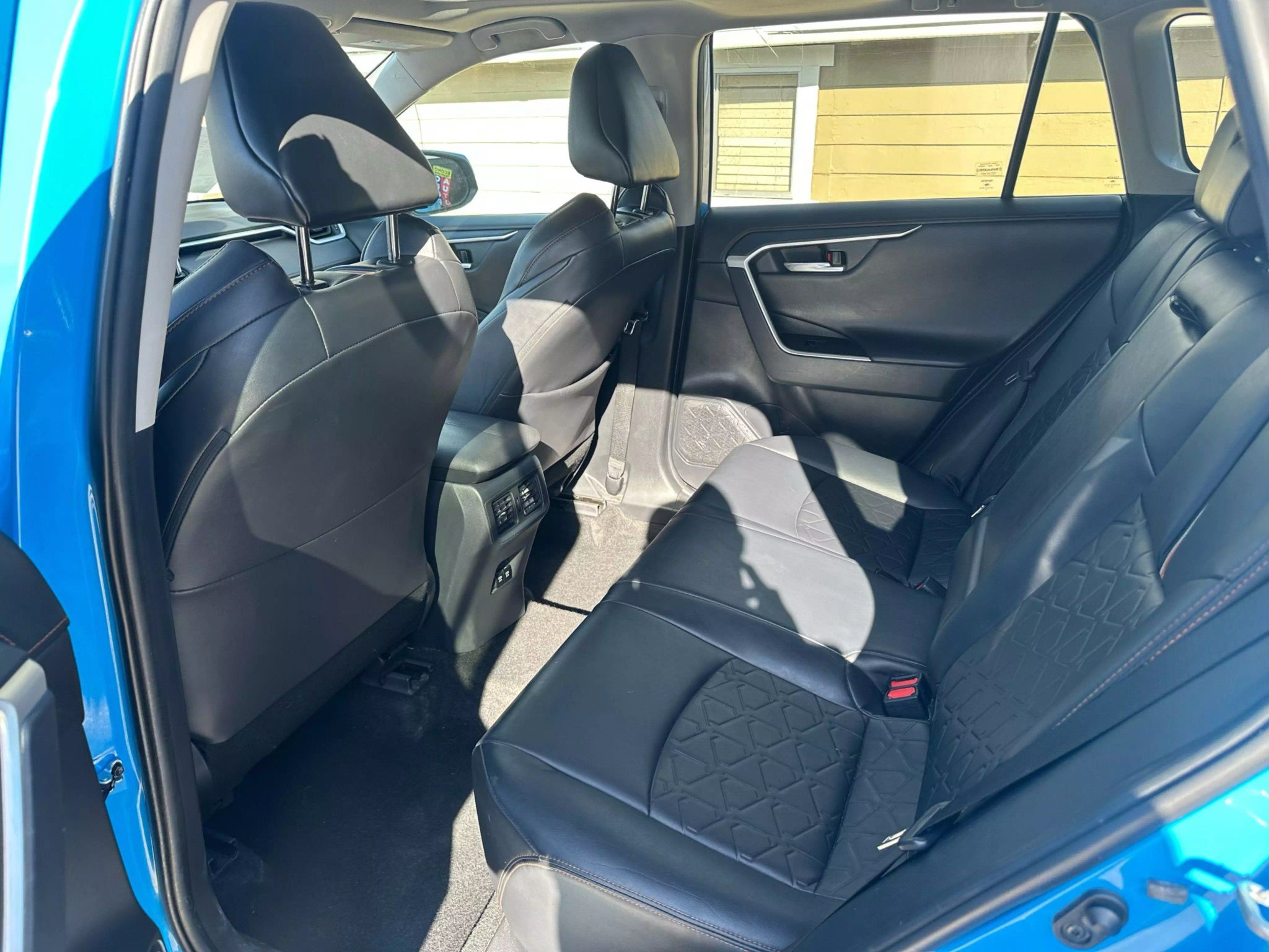 
								2019 TOYOTA RAV4 ADVENTURE SPORT UTILITY 4D full									