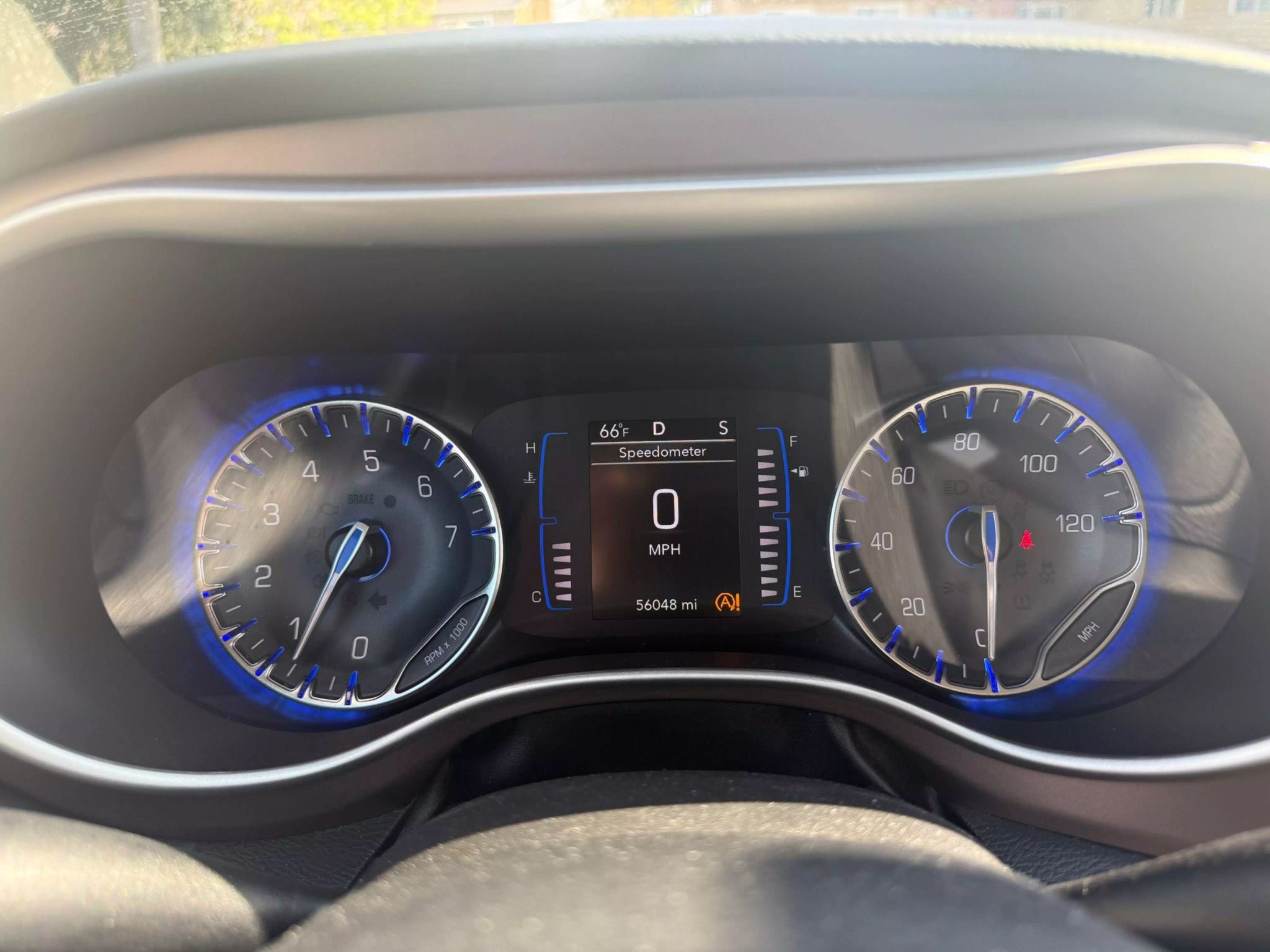 
								2021 CHRYSLER VOYAGER LXI MINIVAN 4D full									