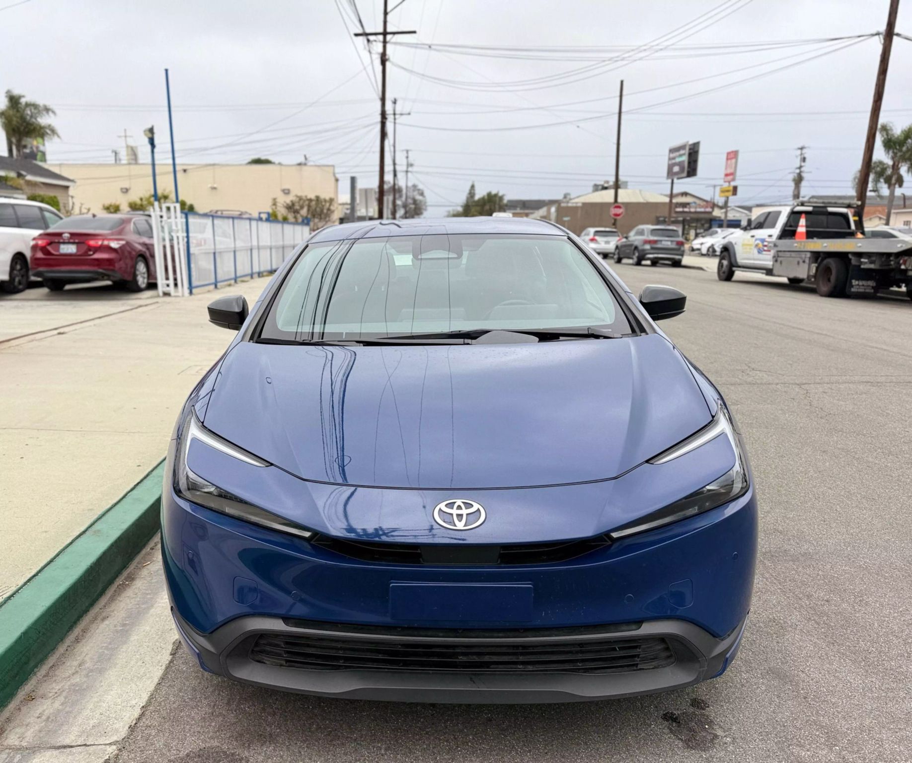 
								2023 TOYOTA PRIUS LE HATCHBACK 4D full									