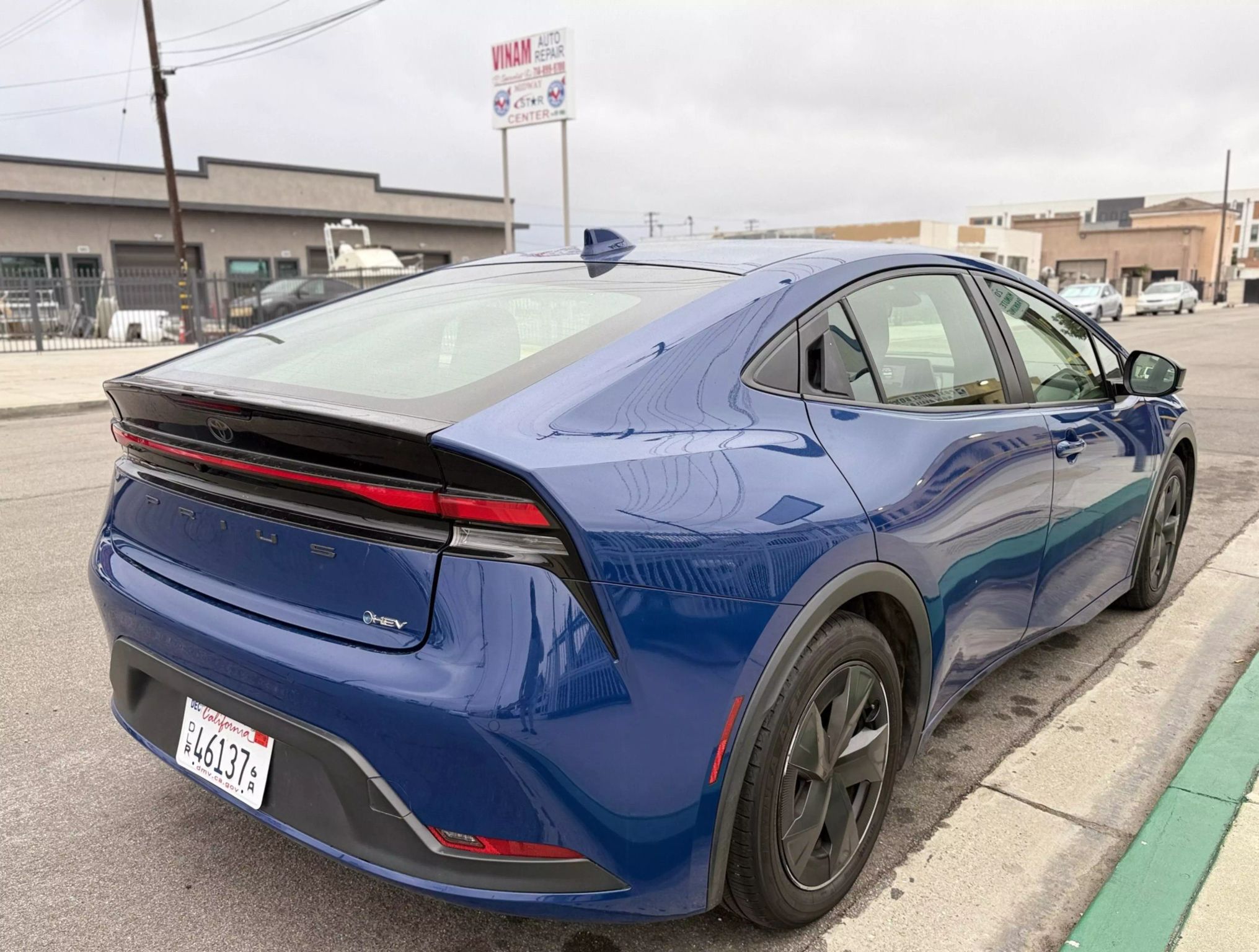 
								2023 TOYOTA PRIUS LE HATCHBACK 4D full									