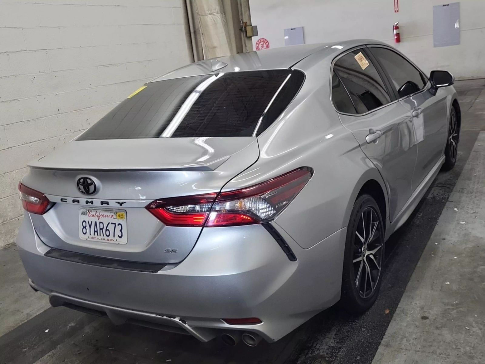 
								2021 TOYOTA CAMRY SE NIGHTSHADE EDITION SEDAN 4D full									